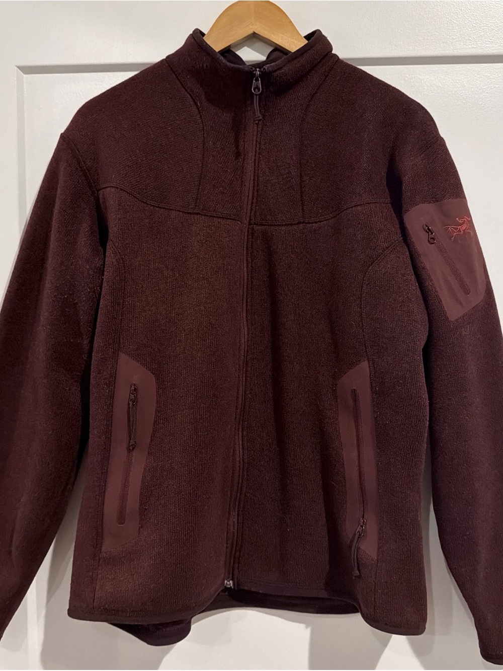 Arc'teryx Maroon Fleece Jacket with Logo Sleeve